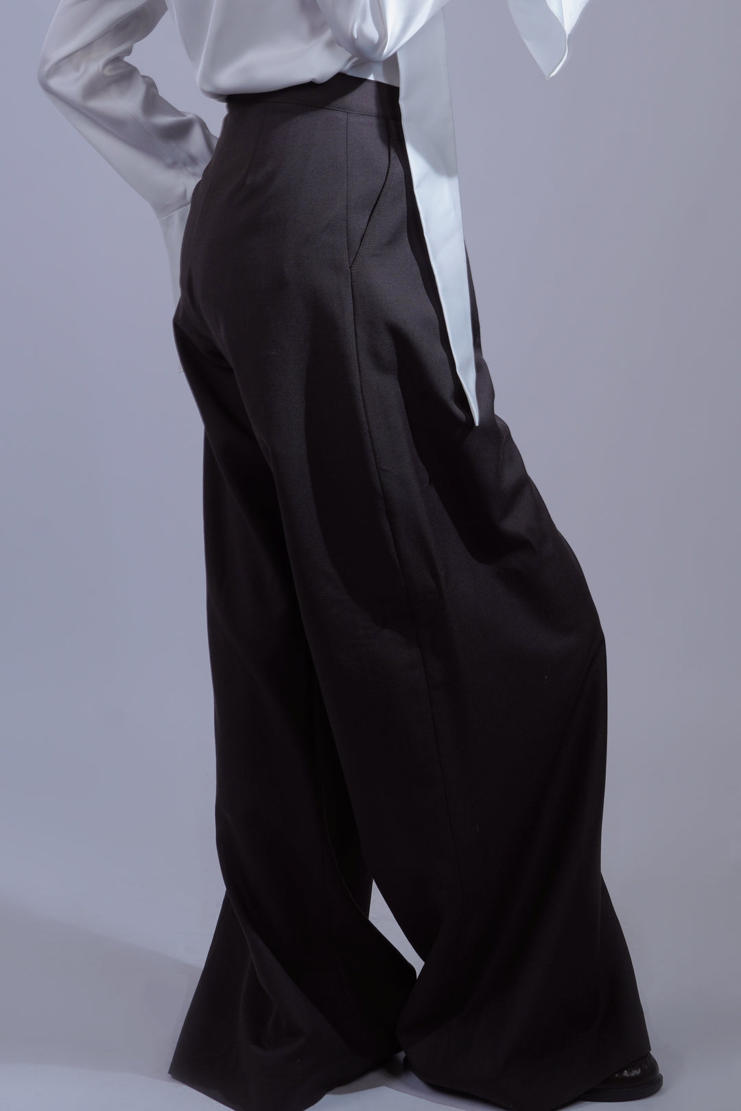 Pantalon à plis marron