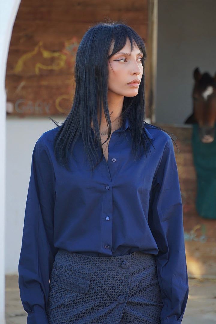 Chemise en popeline bleue marine