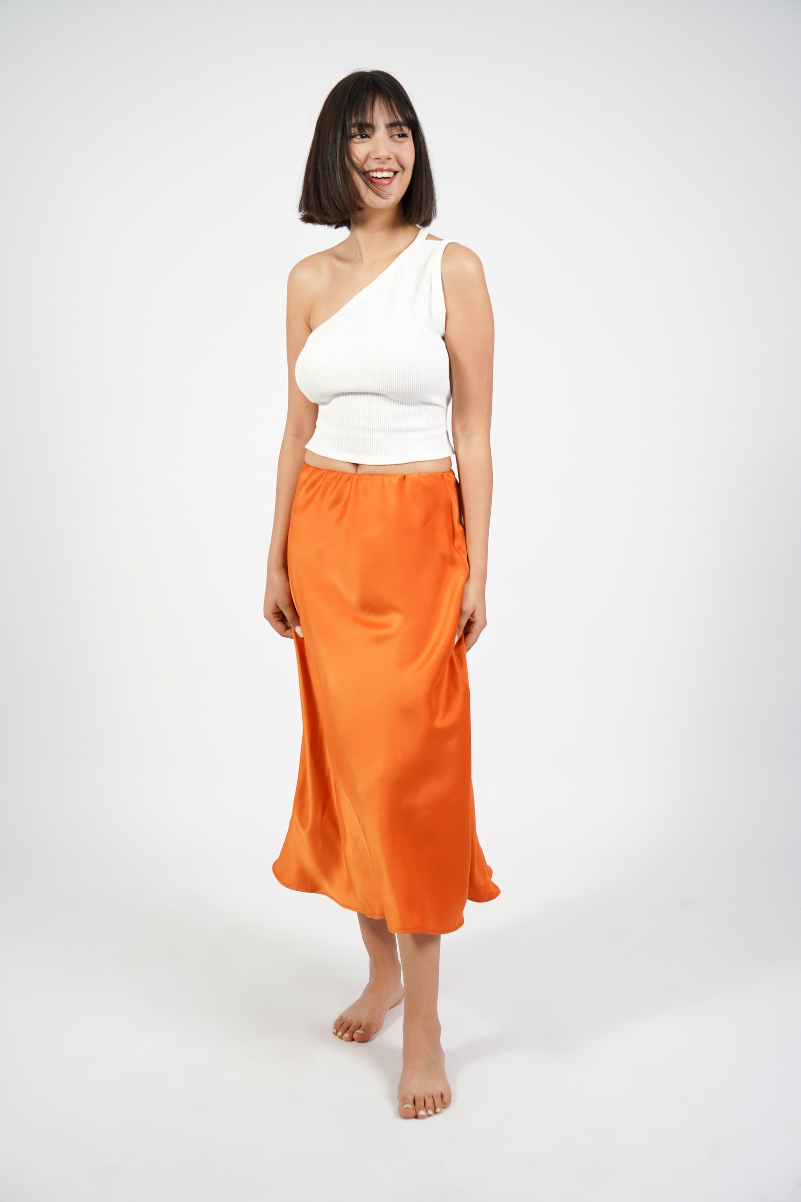 Jupe midi satin e orange Zoda