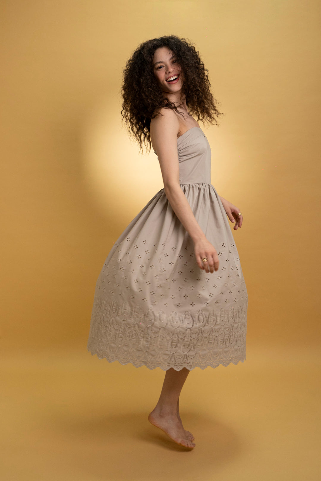 Robe bustier avec broderie