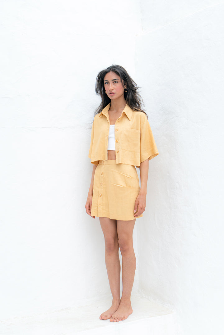 Chemisier oversized en lin jaune moutarde