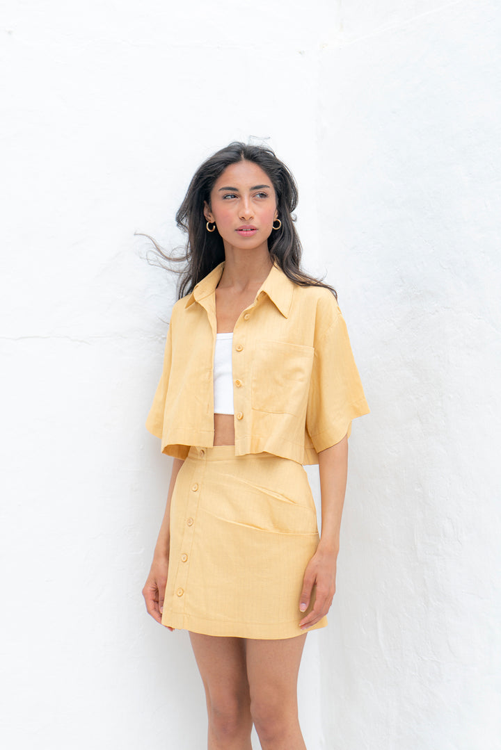 Chemisier oversized en lin jaune moutarde