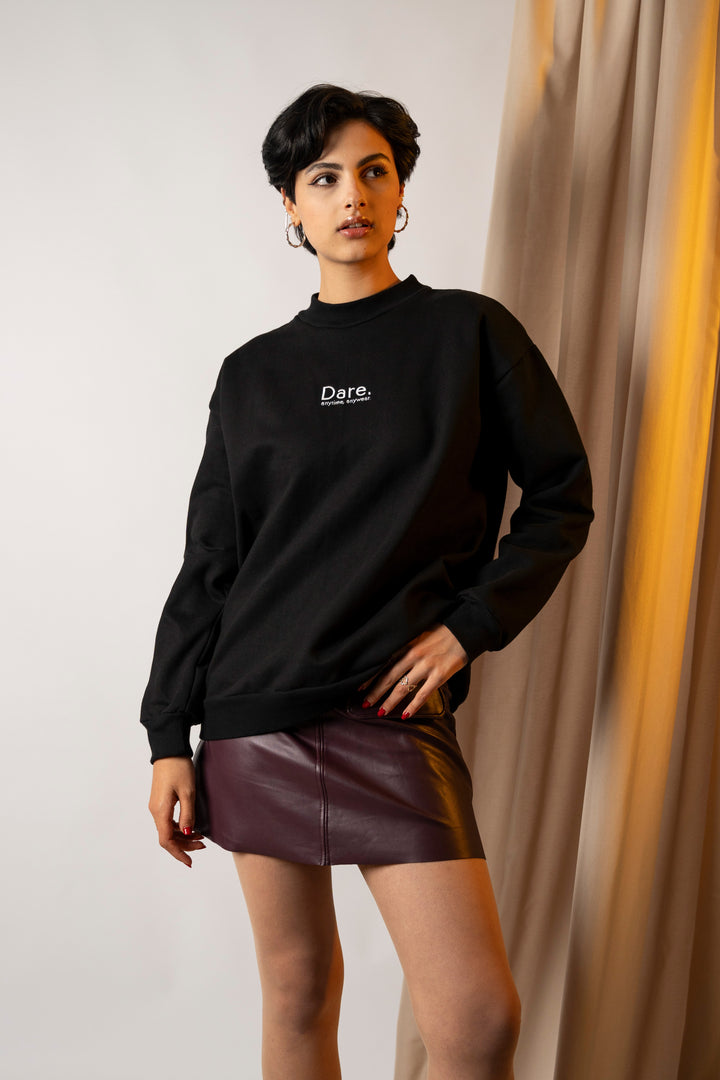 Sweatshirt noir avec broderie