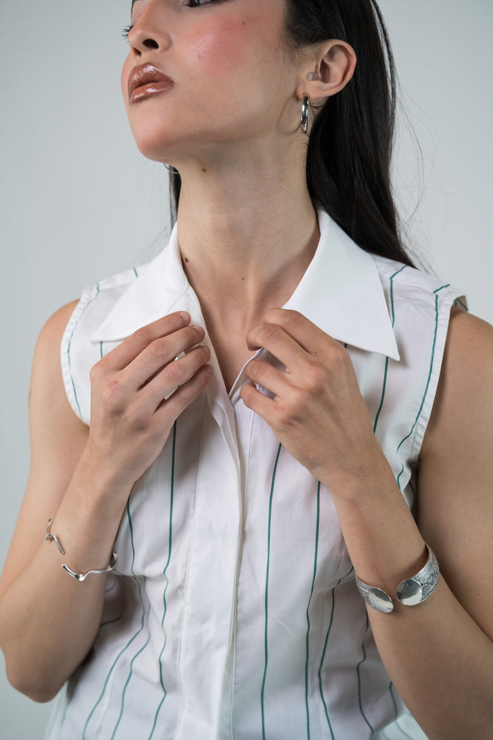 Chemise sans manches à rayures